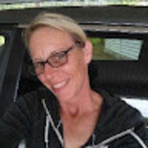 Meet your Posher, Carrie